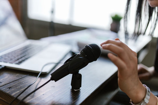Guide to Syncing Dictation and Transcription on the Job - American Dictation