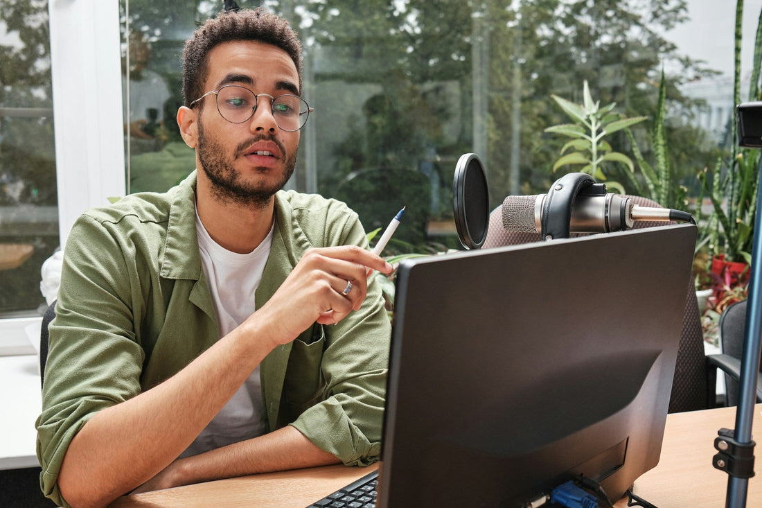 What to Check in Microphones for Speech Recognition Setup - American Dictation